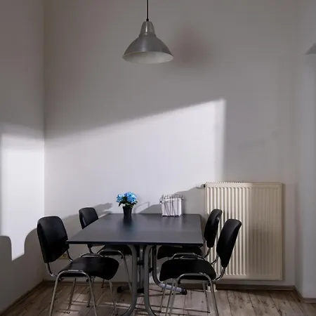 Maisonette 1 Apartament